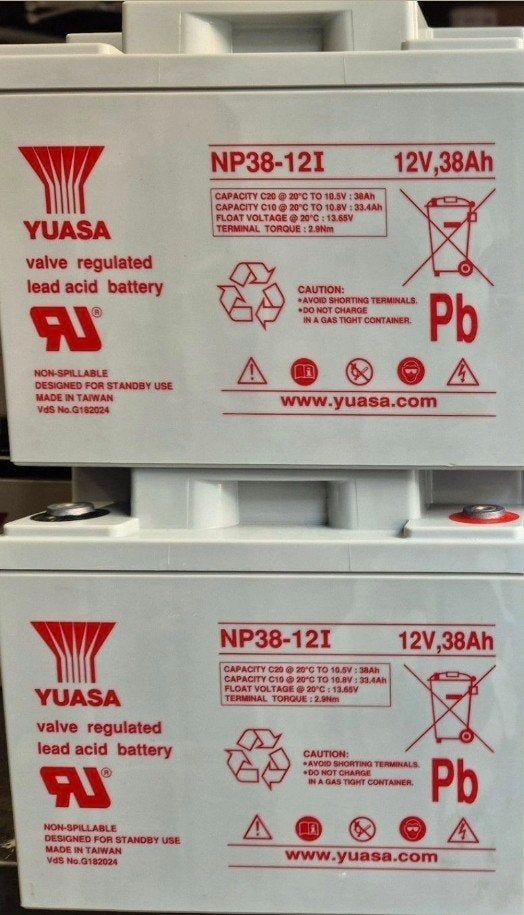 Yuasa NP38-12I Loodaccu 12V 38Ah, Auto-onderdelen, Accu's en Toebehoren, Ophalen of Verzenden, Gebruikt