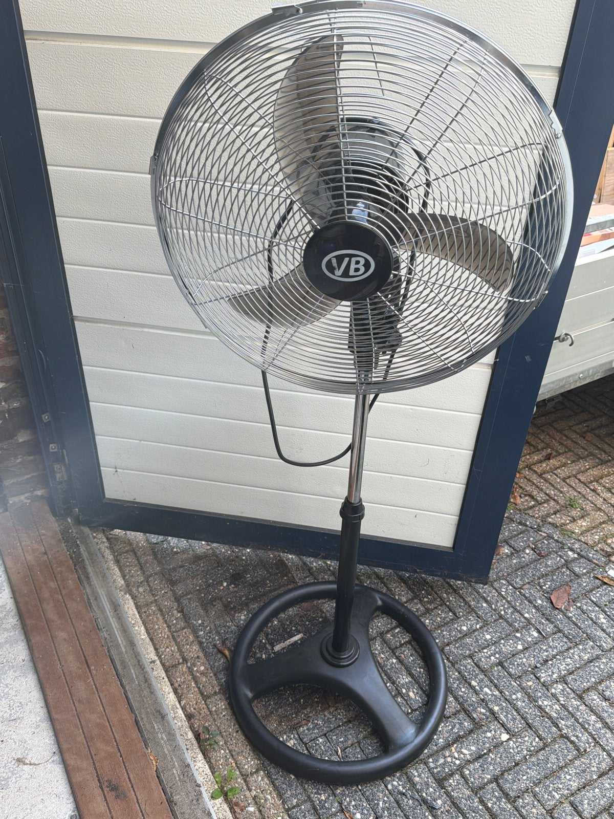 Goed werkende ventilator - Gratis af te halen, Ophalen of Verzenden, Gebruikt, Statiefventilator