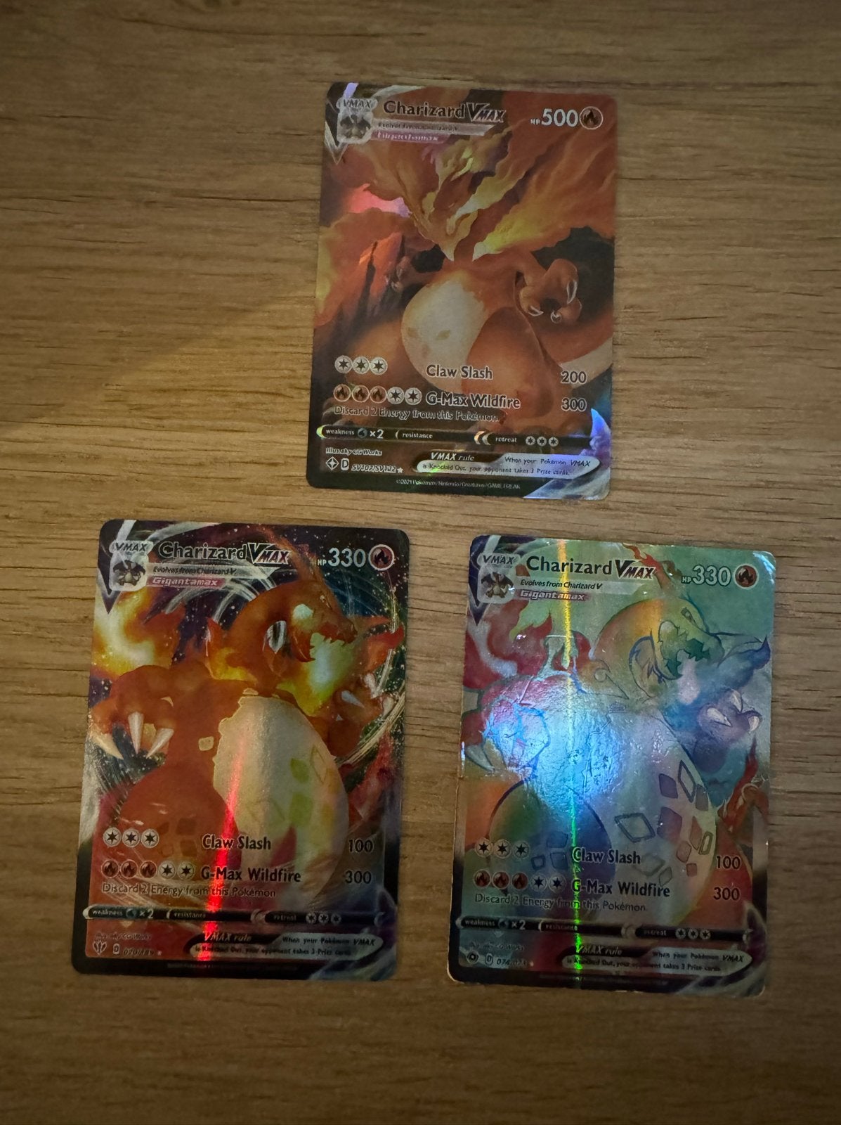 Pokémon Charizard VMAX Kaarten - Set van 3, Ophalen of Verzenden, Gebruikt, Meerdere kaarten, Foil