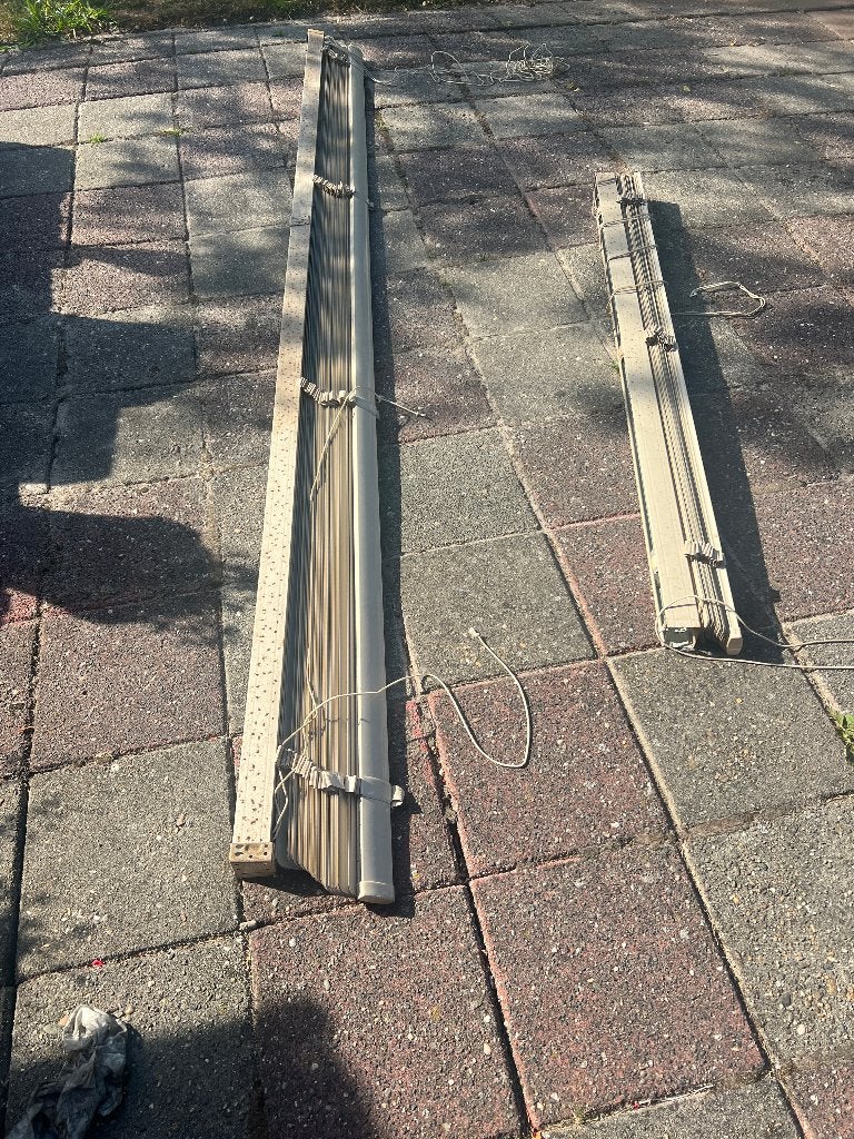 luxaflex  br. 150 en 290 cm, Ophalen, Lamellen, In te korten, Zo goed als nieuw