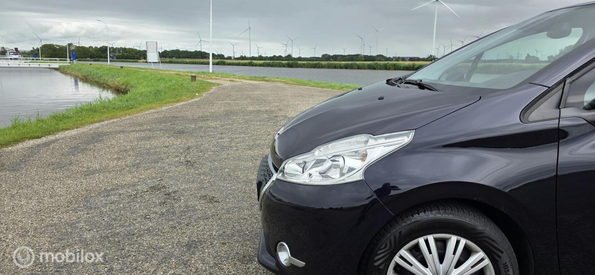 Peugeot 208 1.2 VTi Blue Lease Executive, Voorwielaandrijving, Euro 5, Gebruikt, 31 €/maand