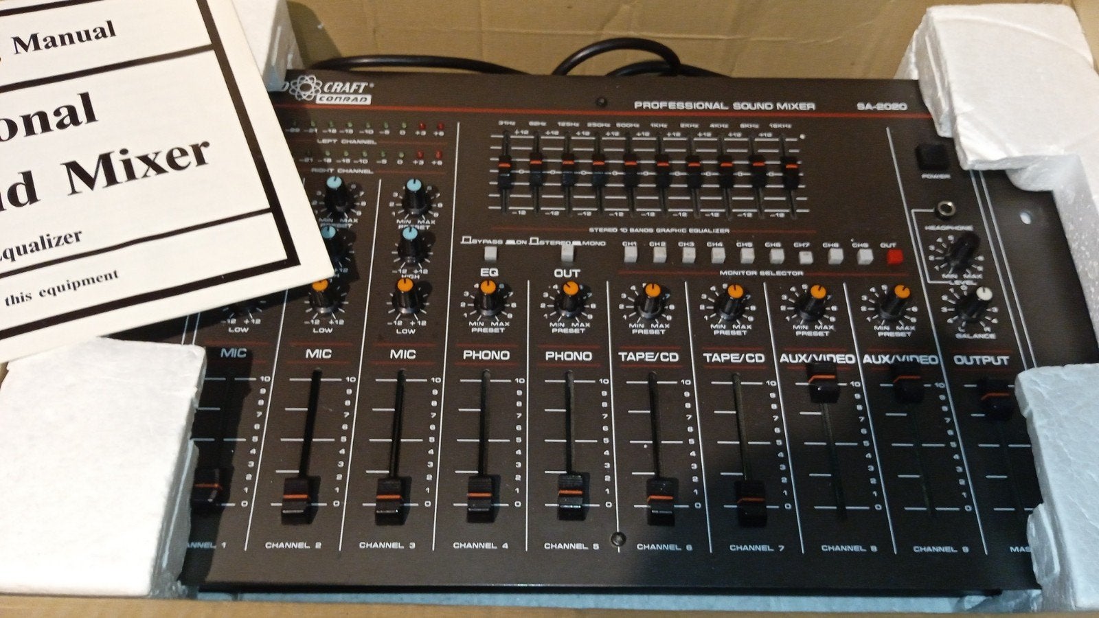 Professionele Soundcraft SA-2020 Stereo Sound Mixer, Muziek en Instrumenten, Mengpanelen, Ophalen of Verzenden