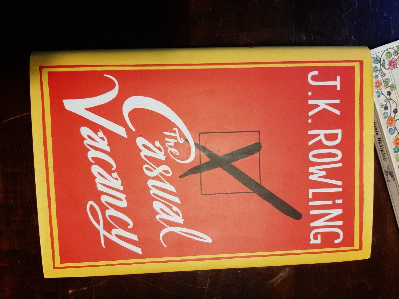 The Casual Vacancy - J.K. Rowling (Hardcover), Ophalen of Verzenden, Zo goed als nieuw, J.K. Rowling, Nederland