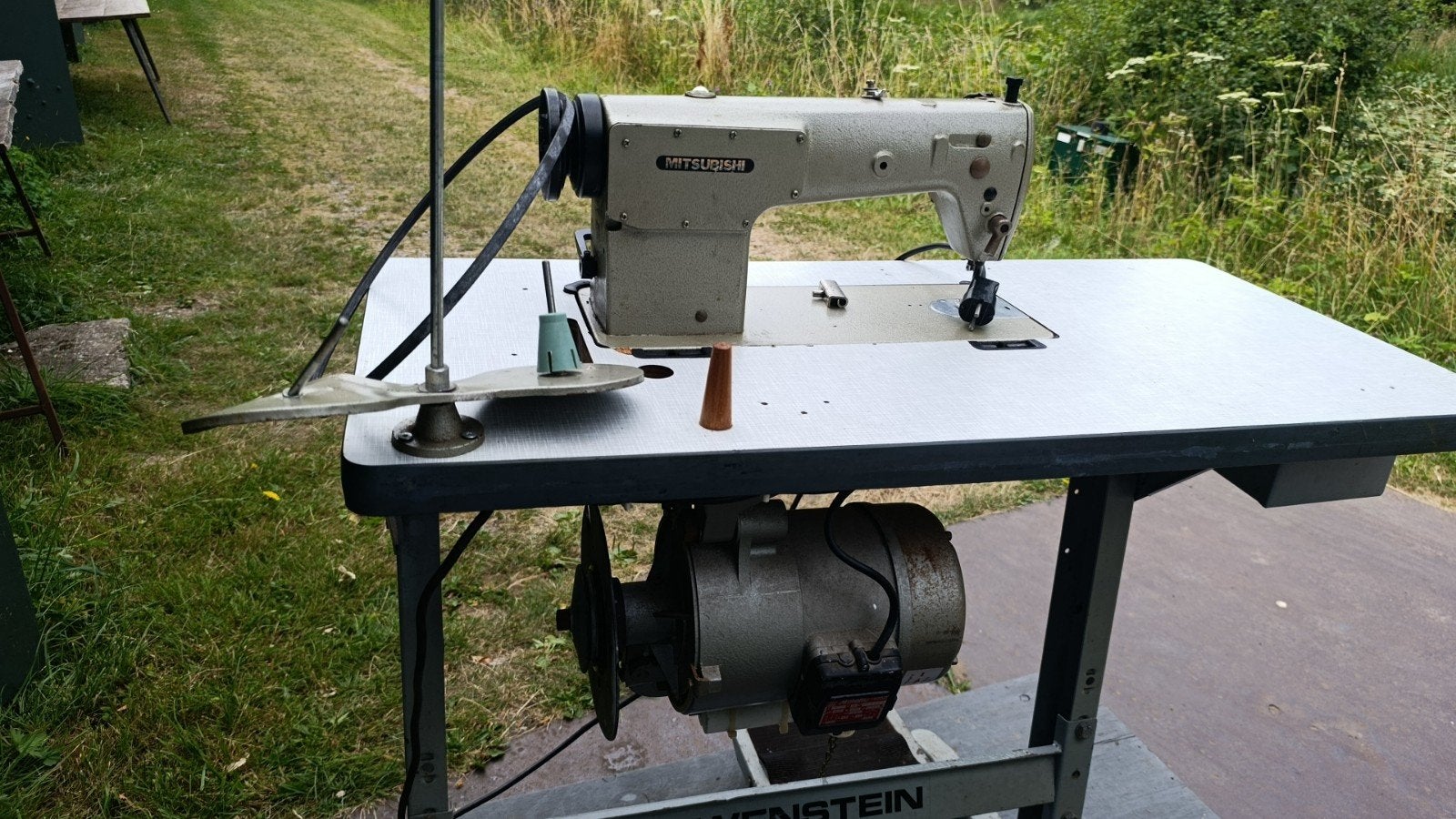 Industriële naaimachine Mitsubishi, Ophalen of Verzenden