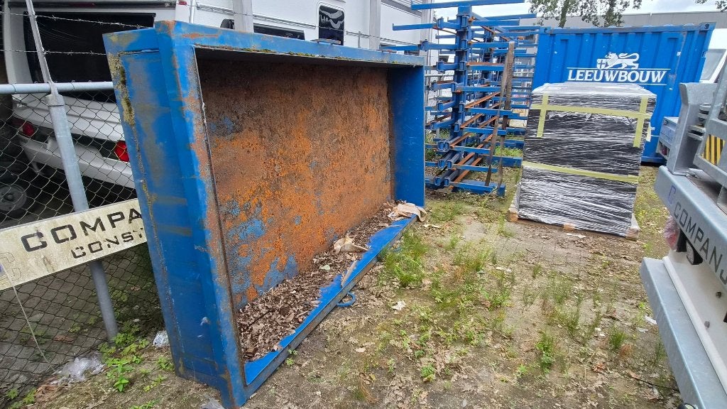 Stalen container, Ophalen, Gebruikt