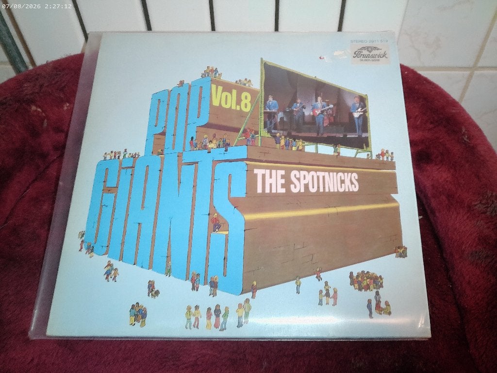 LP The Spotnicks - Pop Giants, Cd's en Dvd's, Vinyl | Rock, LP, Gebruikt, Ophalen of Verzenden, 12 inch