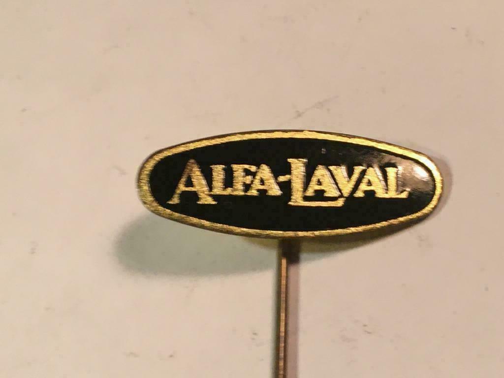 Metalen ALFA LAVAL Speld (Zwart/Goud)., Verzamelen, Ophalen of Verzenden, Zo goed als nieuw, Merk, Speldje of Pin