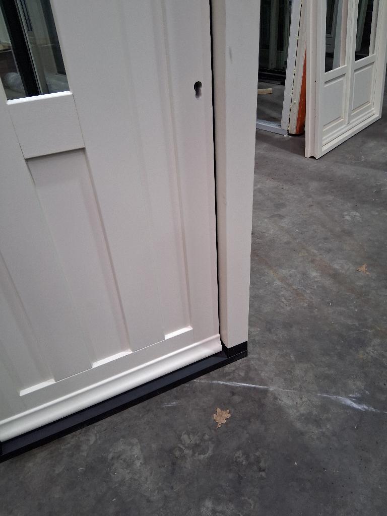 Nieuw Voordeurkozijn bezorgen factuur mogelijk, 100 tot 120 cm, Ophalen of Verzenden, 200 tot 215 cm, Hout