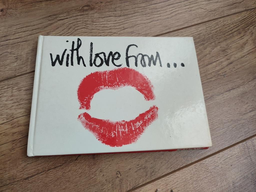 With Love From... Boek, Boeken, Biografieën, Ophalen of Verzenden, Gelezen, Various, Overige