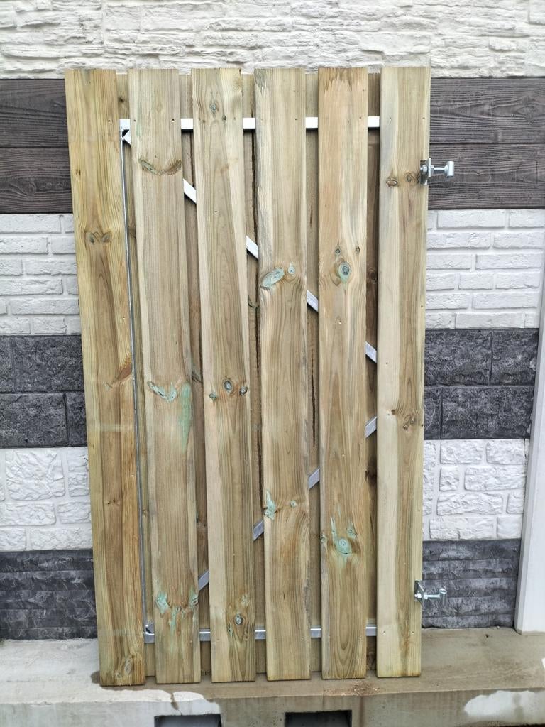 Grenen tuindeur op ijzeren frame 100 bij 180 nu €120,00 incl, Ophalen, 100 tot 150 cm, Nieuw, Draaipoort