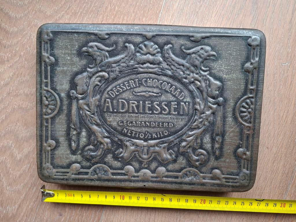 Blik A. Driessen dessert chocolaad 1/2 kilo, Verzamelen, Blikken, Verzenden, Overige