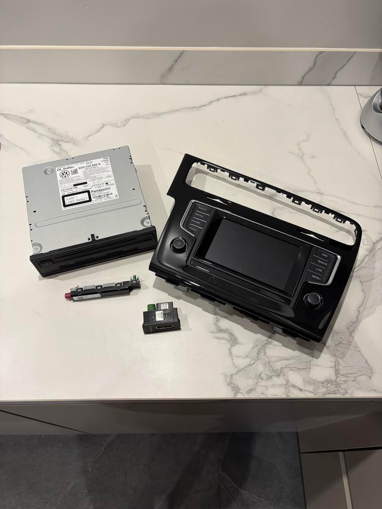VW Golf 7 Navigatie Systeem, Ophalen, Gebruikt, Volkswagen