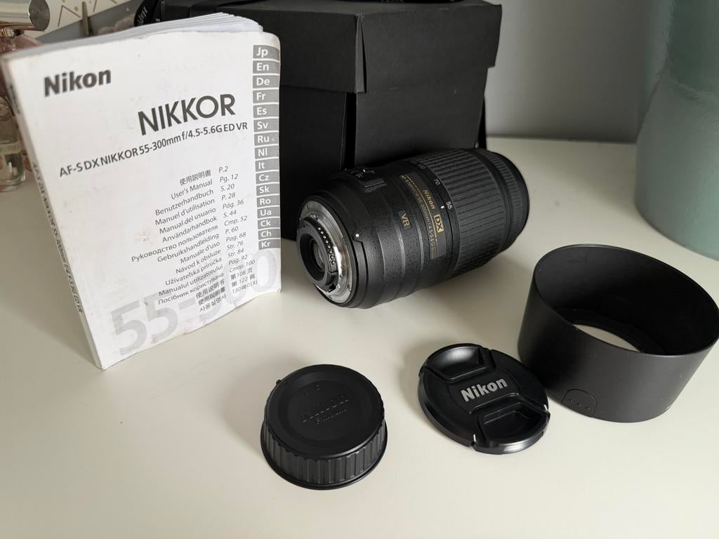 Nikon 55-300mm VR telelens, Audio, Tv en Foto, Fotografie | Lenzen en Objectieven, Ophalen of Verzenden, Zo goed als nieuw, Telelens
