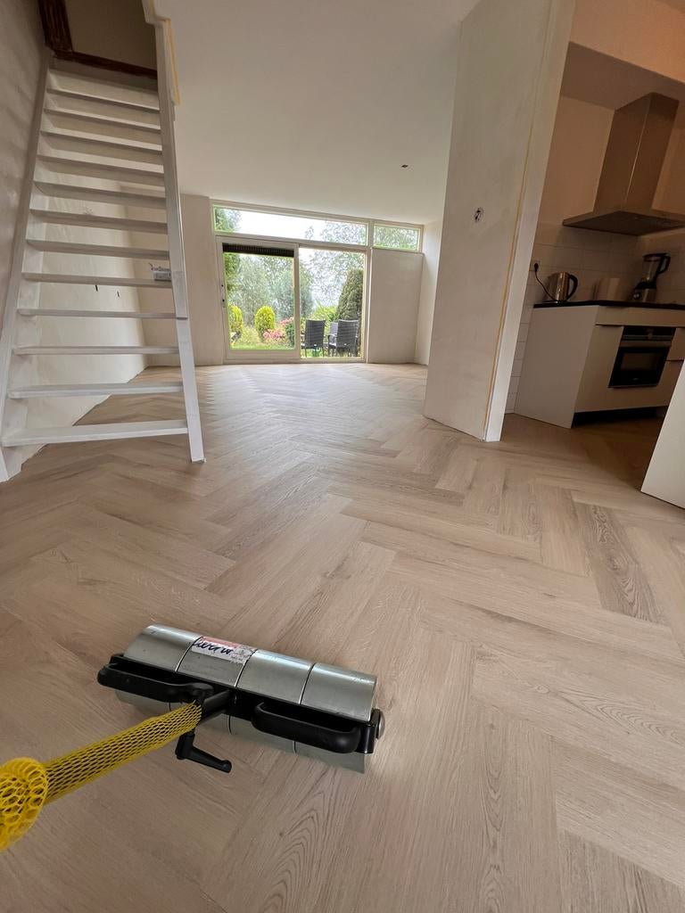 Vloerenlegger | Laminaat | PVC | Egaliseren | Plinten, Garantie, Laminaat of Parket