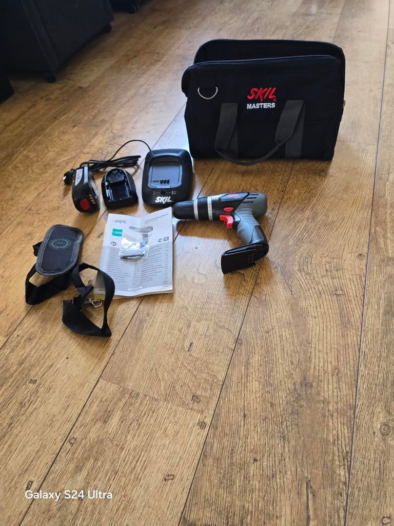 Skil Masters Accuboormachine 14.4V, Doe-het-zelf en Verbouw, Gereedschap | Boormachines, Ophalen, Gebruikt, Boor- en Schroefmachine