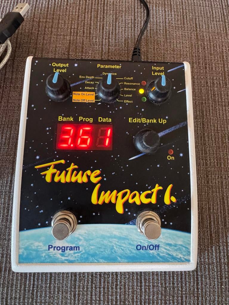 Future Impact 3.61 - AKAI Deep Impact clone, Ophalen of Verzenden, Zo goed als nieuw, Delay of Echo