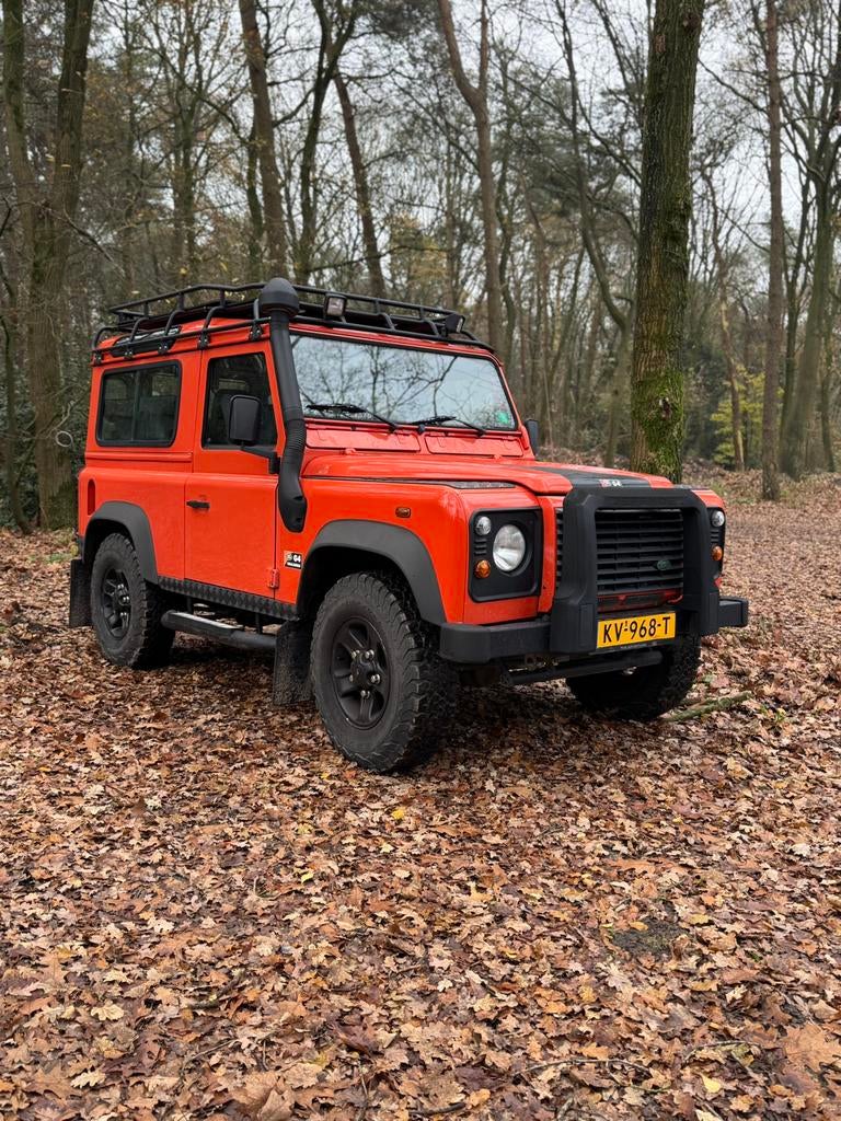 Land Rover Defender 2.5 TD5 ST WGN 90 2006, Auto's, Land Rover, Lederen bekleding, Zwart, 2495 cc, Leder en Stof