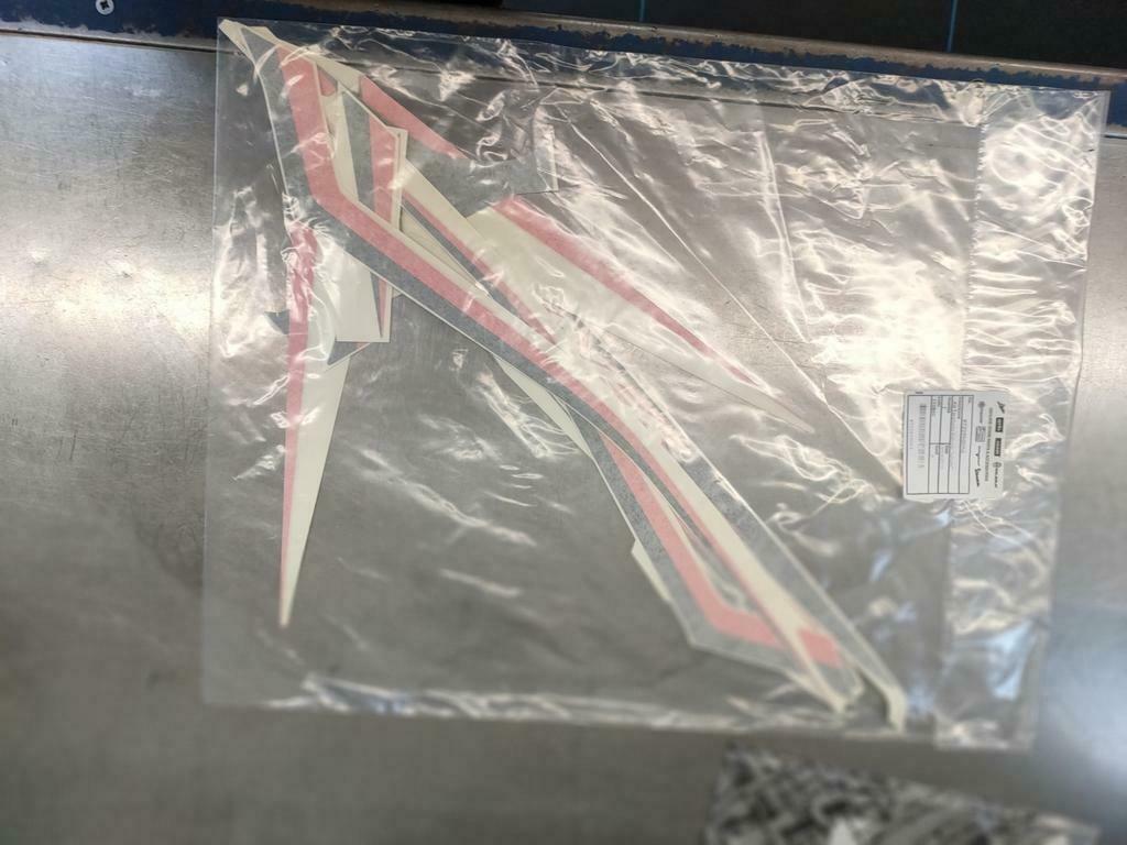 Zie alle foto's Nieuwe Gilera Runner RST 50/125/200 stickers, Ophalen of Verzenden, Zo goed als nieuw