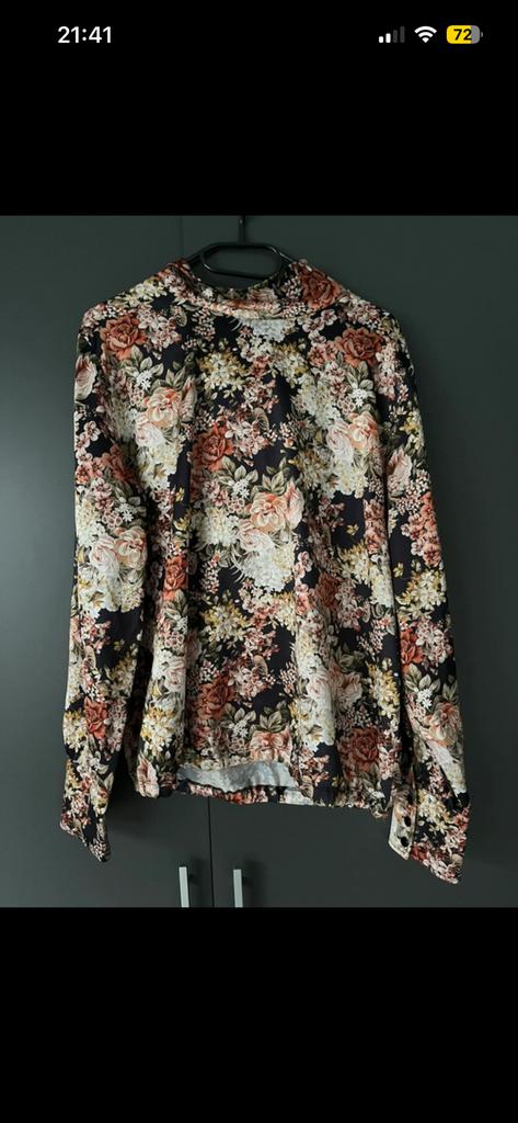 Blouse Lilytime maat 46 (valt kleiner), Ophalen of Verzenden, Zo goed als nieuw, Maat 42/44 (L), Zwart