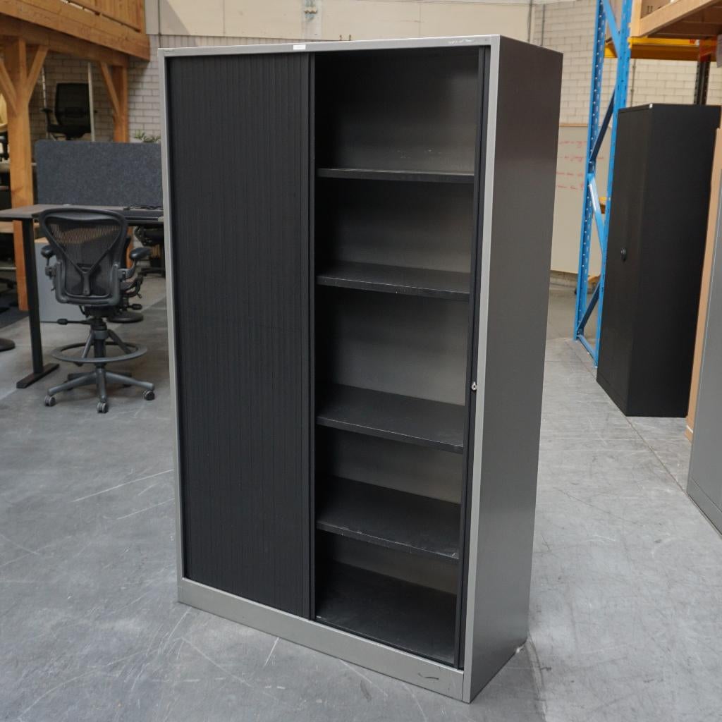 Ahrend Roldeurkasten| 195x120x45 cm Zilvergrijs/Zwart, 100 tot 150 cm, -, -, Ophalen of Verzenden
