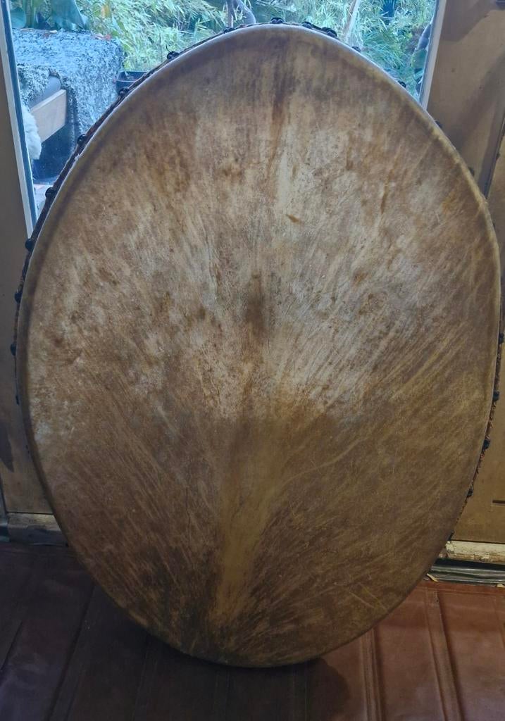 Drum ovaal okumé & geit, Muziek en Instrumenten, Overige Muziek en Instrumenten, Nieuw, Ophalen of Verzenden