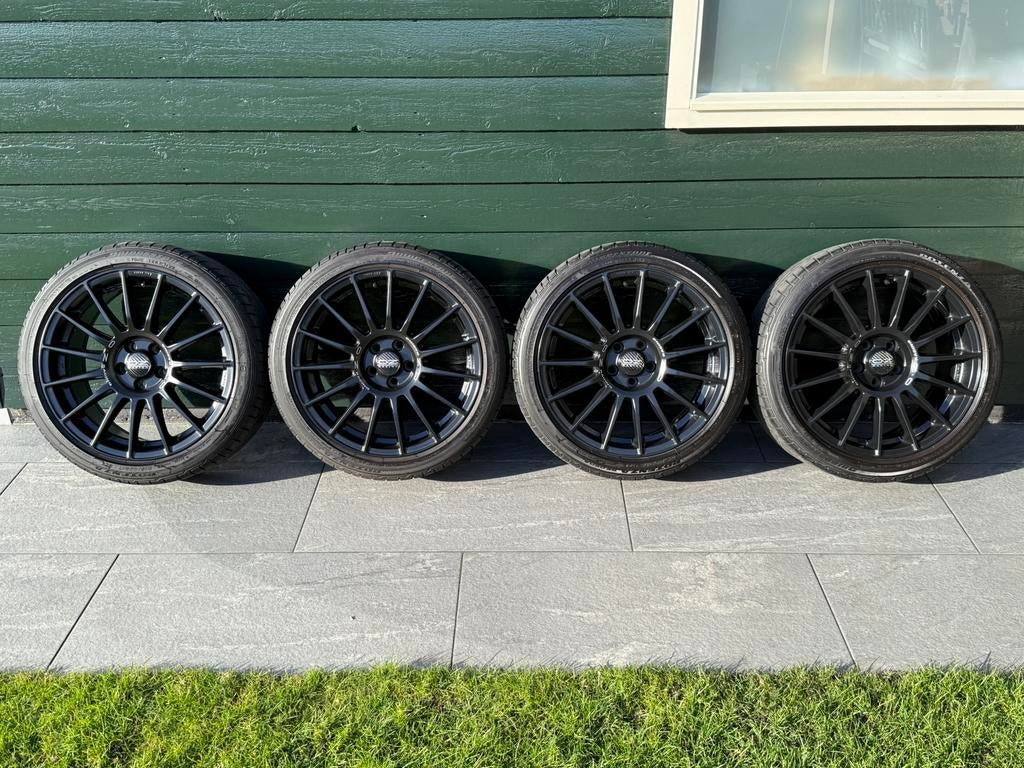 OZ Racing Superturismo LM – 17 inch – Zo goed als nieuw, Banden en Velgen, 17 inch, Ophalen of Verzenden, Personenwagen