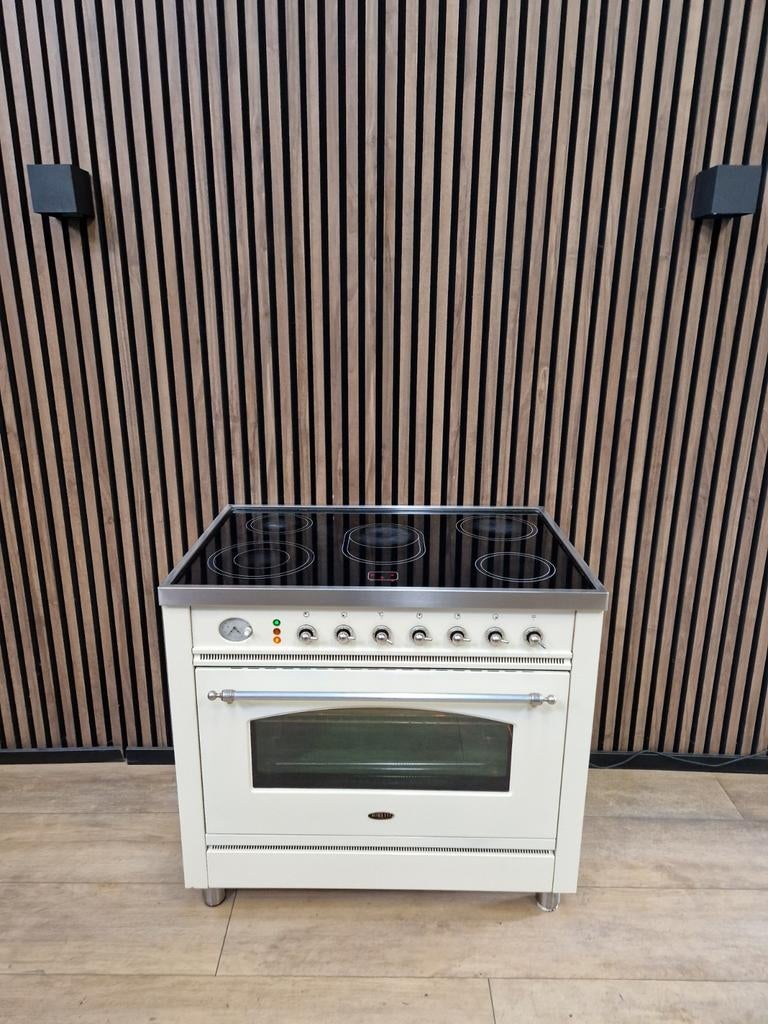 Prachtige Boretti Fornuis keramisch 90 cm (Gratis bezorgen), 5258sh, Keramisch, Ophalen of Verzenden, Zo goed als nieuw