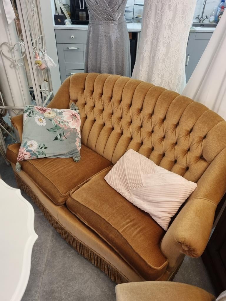 Vintage bruine bank - Tweezits, Huis en Inrichting, Banken | Bankstellen, Ophalen, Gebruikt, 150 tot 200 cm, Vintage