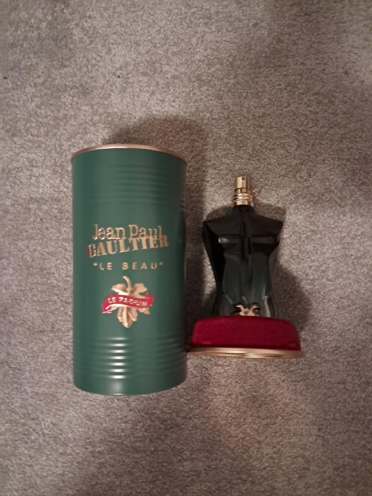 Jean Paul Gaultier Le Beau Parfum, Verzamelen, Parfumverzamelingen, Ophalen of Verzenden, Zo goed als nieuw, Parfumfles