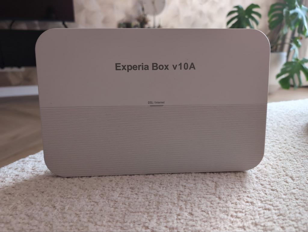 Experia Box V10A Router, Ophalen of Verzenden, Nieuw, Router, Arcadyan
