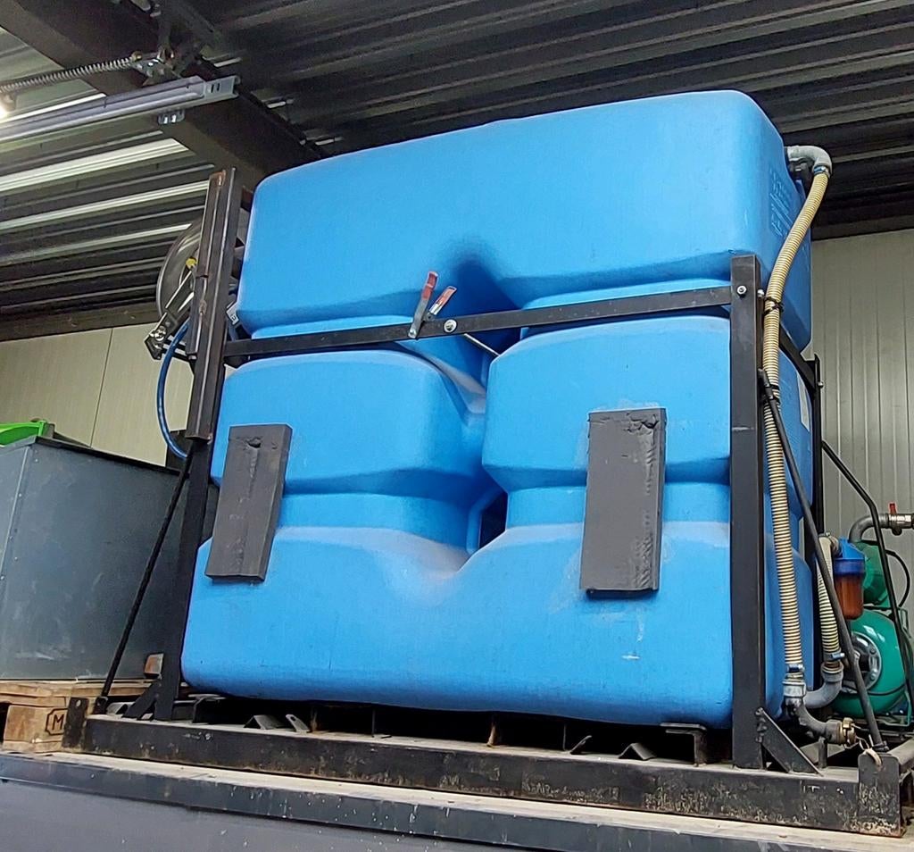 Biologische onkruidbestrijdingsmachine met heetwater, Ophalen, Onkruidbestrijding
