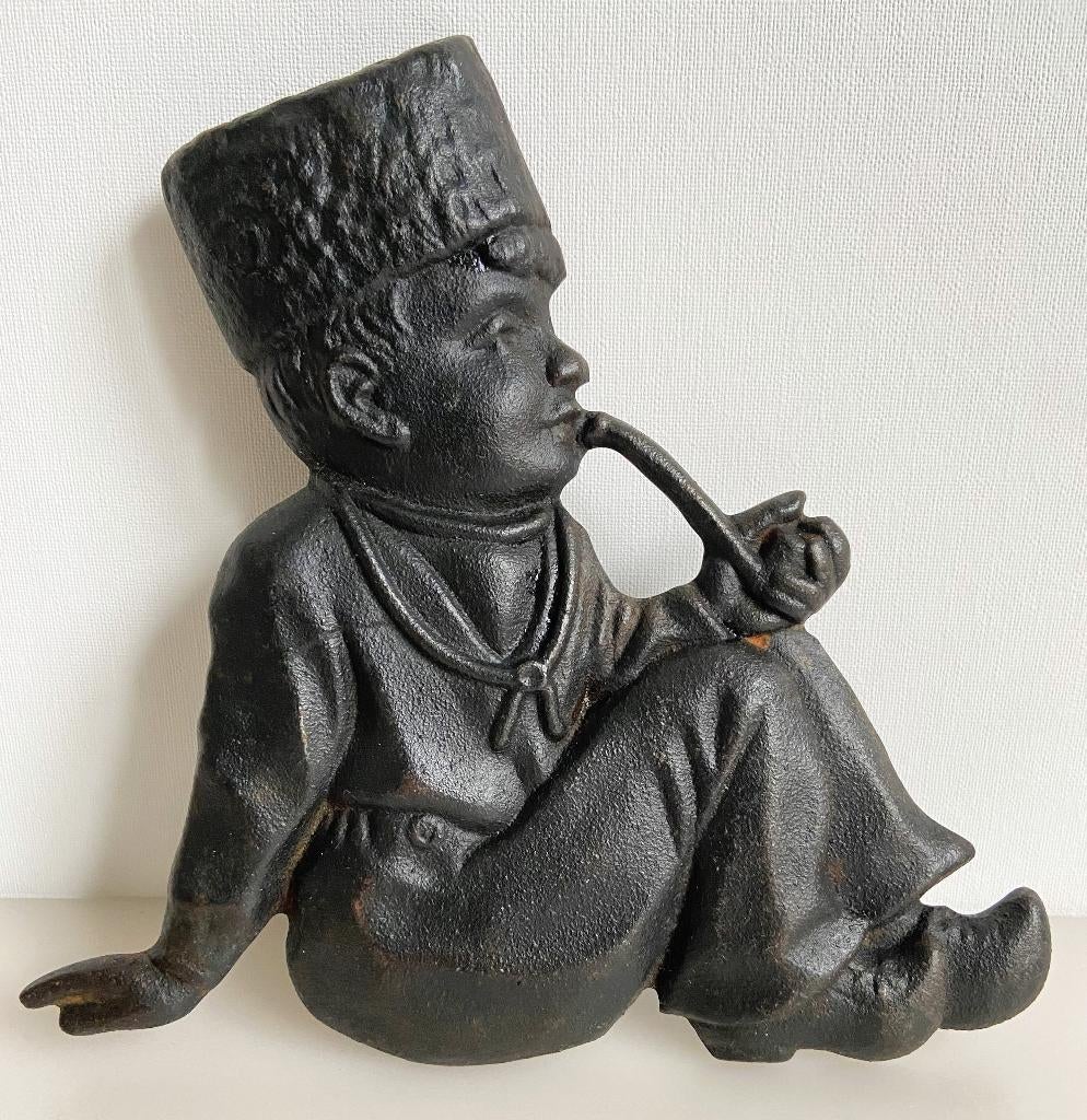 Plaquette Gietijzer Beeld Figuur Volendam Pijp 20 cm, Ophalen of Verzenden