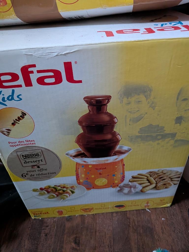 Chocoladefontein, Witgoed en Apparatuur, Fonduesets, Ophalen of Verzenden, Zo goed als nieuw, Elektrisch, Fondueset