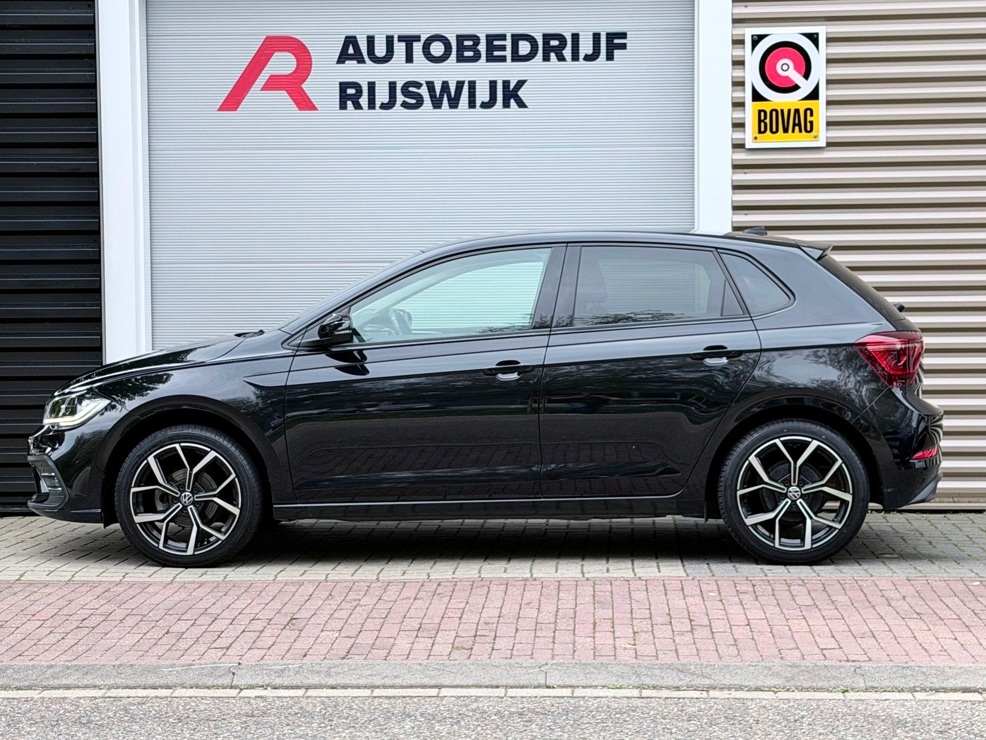 Volkswagen Polo 1.0 TSI Style IQ.Light/Camera/AppleCar, Auto's, Gebruikt, 95 pk, 1104 kg, Zwart