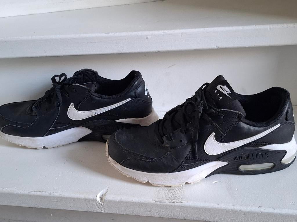 Mooie zwarte nike air max, Ophalen of Verzenden, Zo goed als nieuw, Hardloopschoenen, Nike