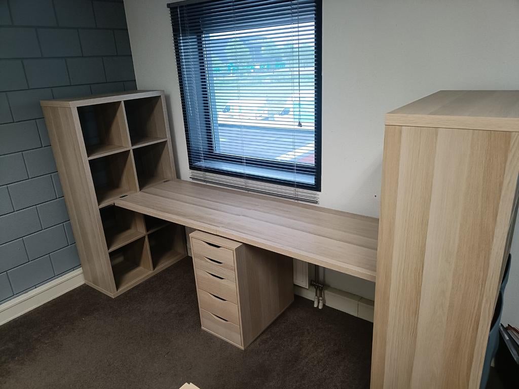 IKEA Bureau: Kallax, Linmon, Alex - Zo goed als nieuw, Ophalen, Met lades, Spaanplaat of MDF, Zo goed als nieuw