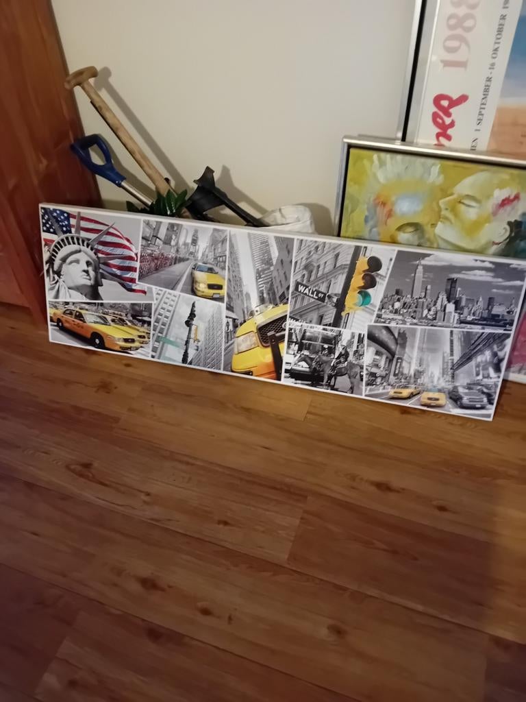 New York City Canvas Schilderij - Taxi's & Vrijheidsbeeld, Ophalen of Verzenden, Zo goed als nieuw, Schilderij, 75 tot 100 cm