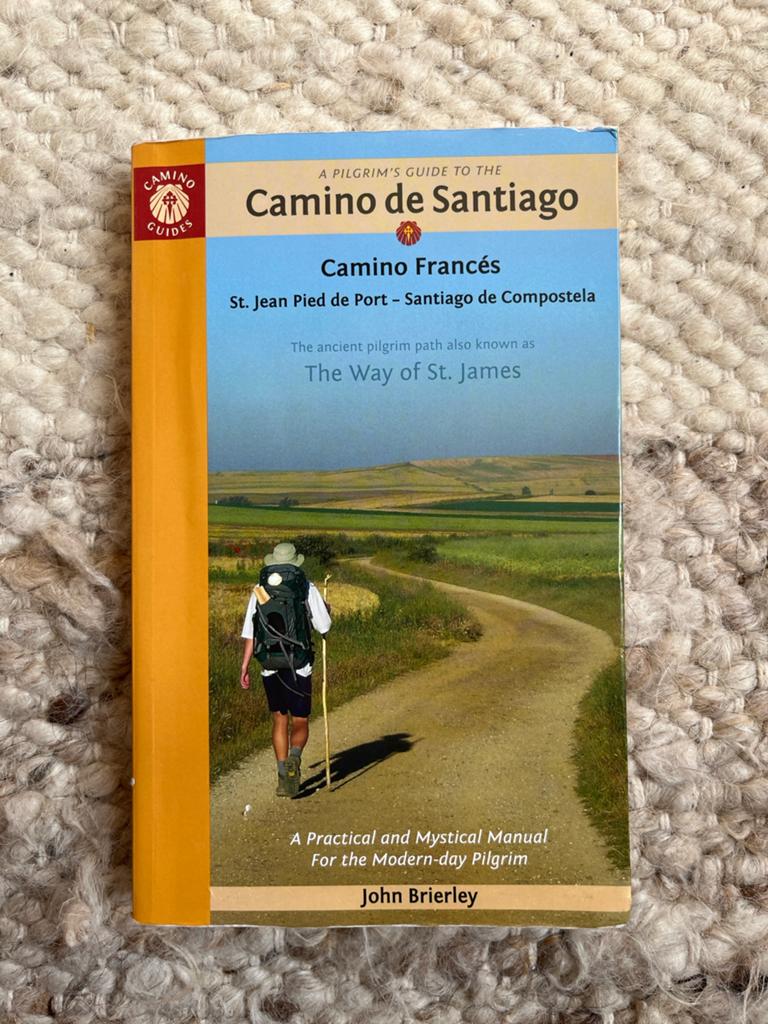 Pelgrimsgids Camino de Santiago - Camino Francés, Boeken, Reisgidsen, Overige merken, Europa, Ophalen of Verzenden, Zo goed als nieuw