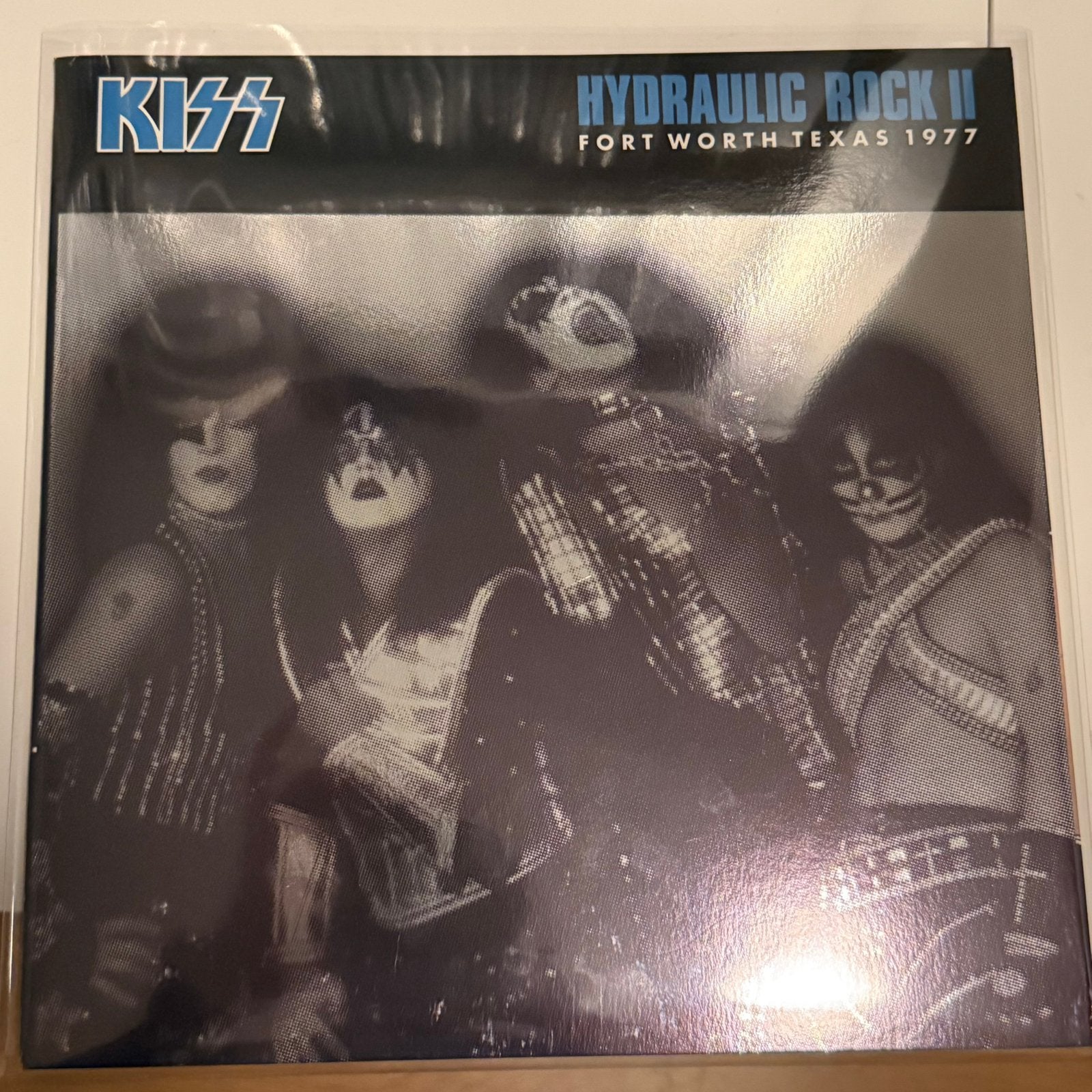 KISS LP HYDRAULIC ROCK (Black vinyl w plectrums and mylar), Verzenden, Hardrock, 12 inch, Nieuw in verpakking