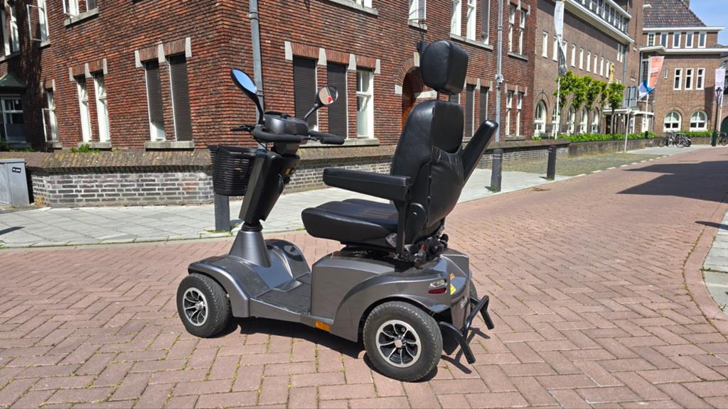 Scootmobiel Sterling S700 zeer netjes, Diversen, Ophalen, Sterling, 11 t/m 15 km/u