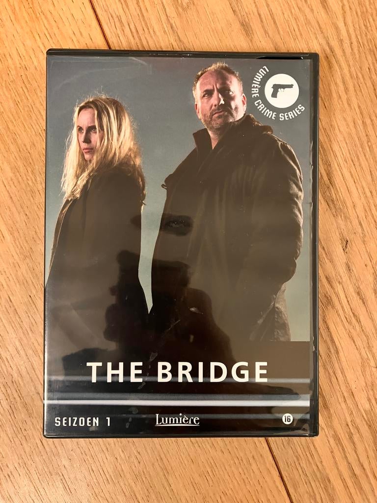 The bridge (seizoen 1), Vanaf 12 jaar, Ophalen of Verzenden, Zo goed als nieuw, Thriller