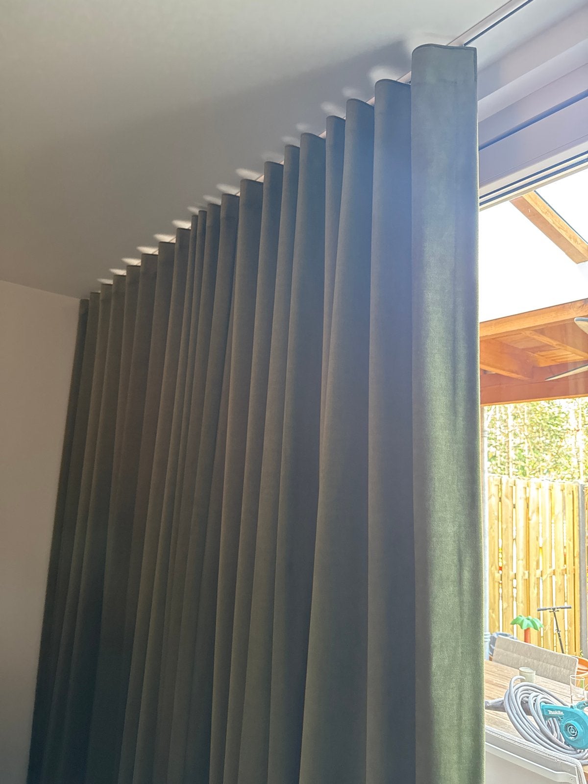 Luxe Groen Gordijn - Verduisterend, Ophalen, Verduisterend, Fluweel, Zo goed als nieuw