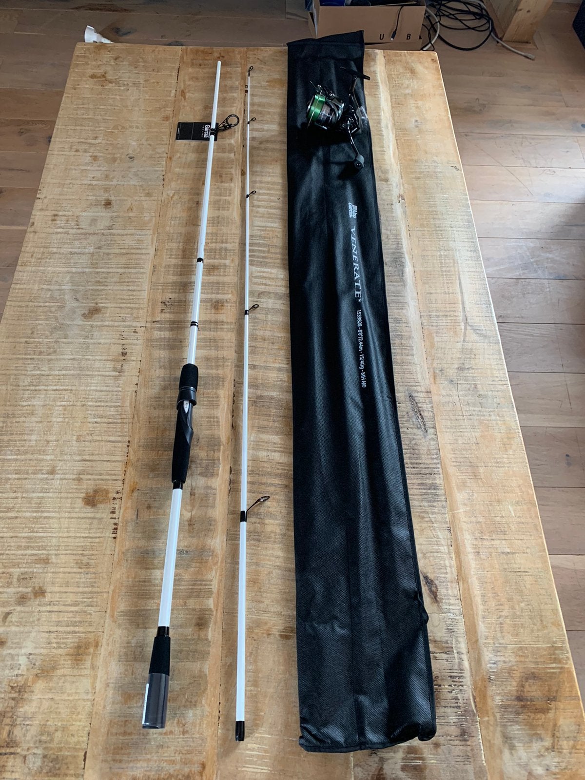 Nieuwe Abu Garcia spinhengel + Okuma molen, 2.40m 15-40 gr, Ophalen of Verzenden, Nieuw, Complete set