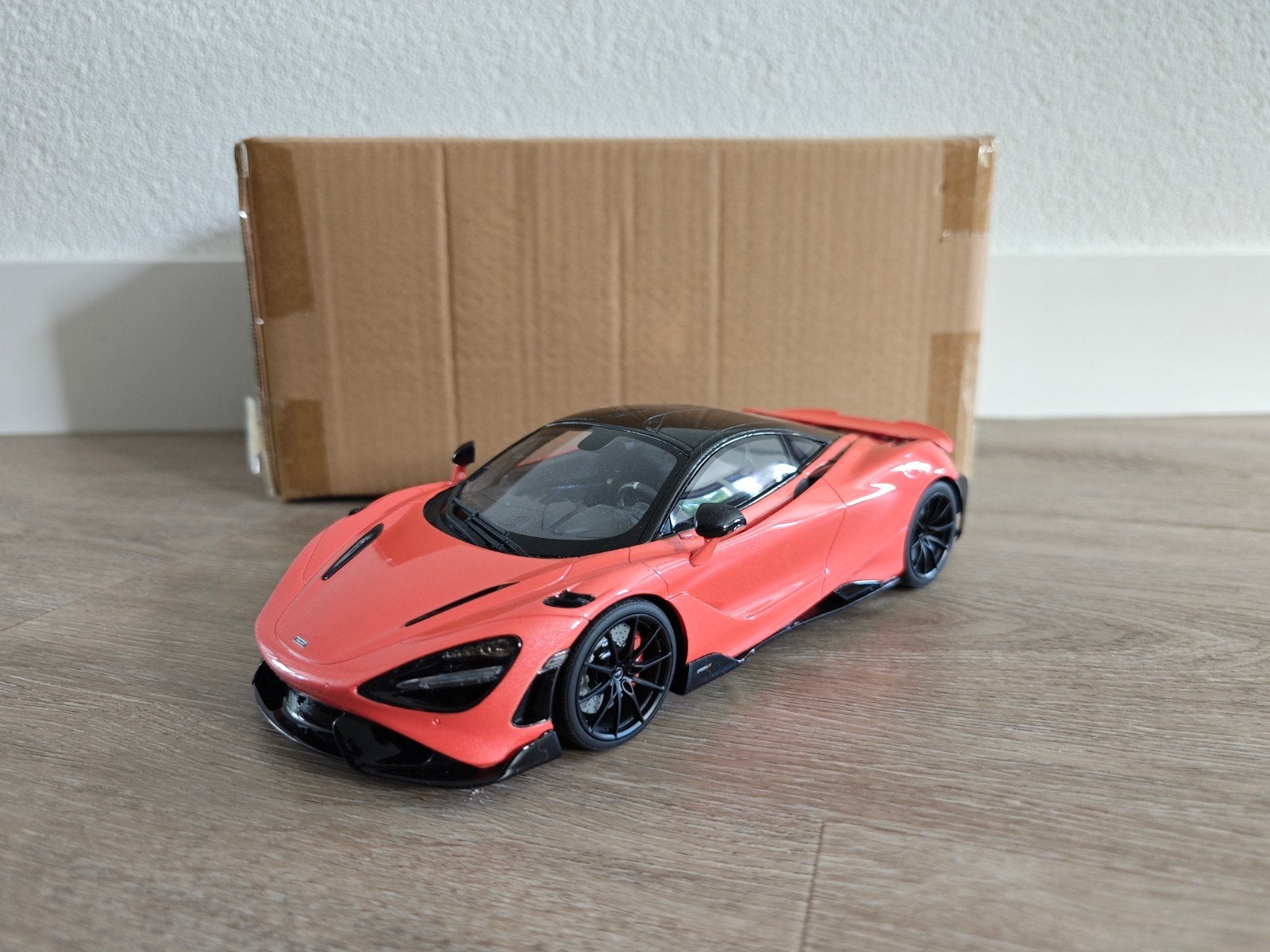 GT Spirit McLaren 765LT Helios Orange GT327, Ophalen of Verzenden, Zo goed als nieuw, Auto, Overige merken