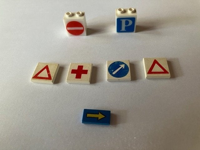 Lego 7st verkeers accessoires vintage € 1,40 per stuk, Gebruikt, Overige thema's, Lego, Accessoire