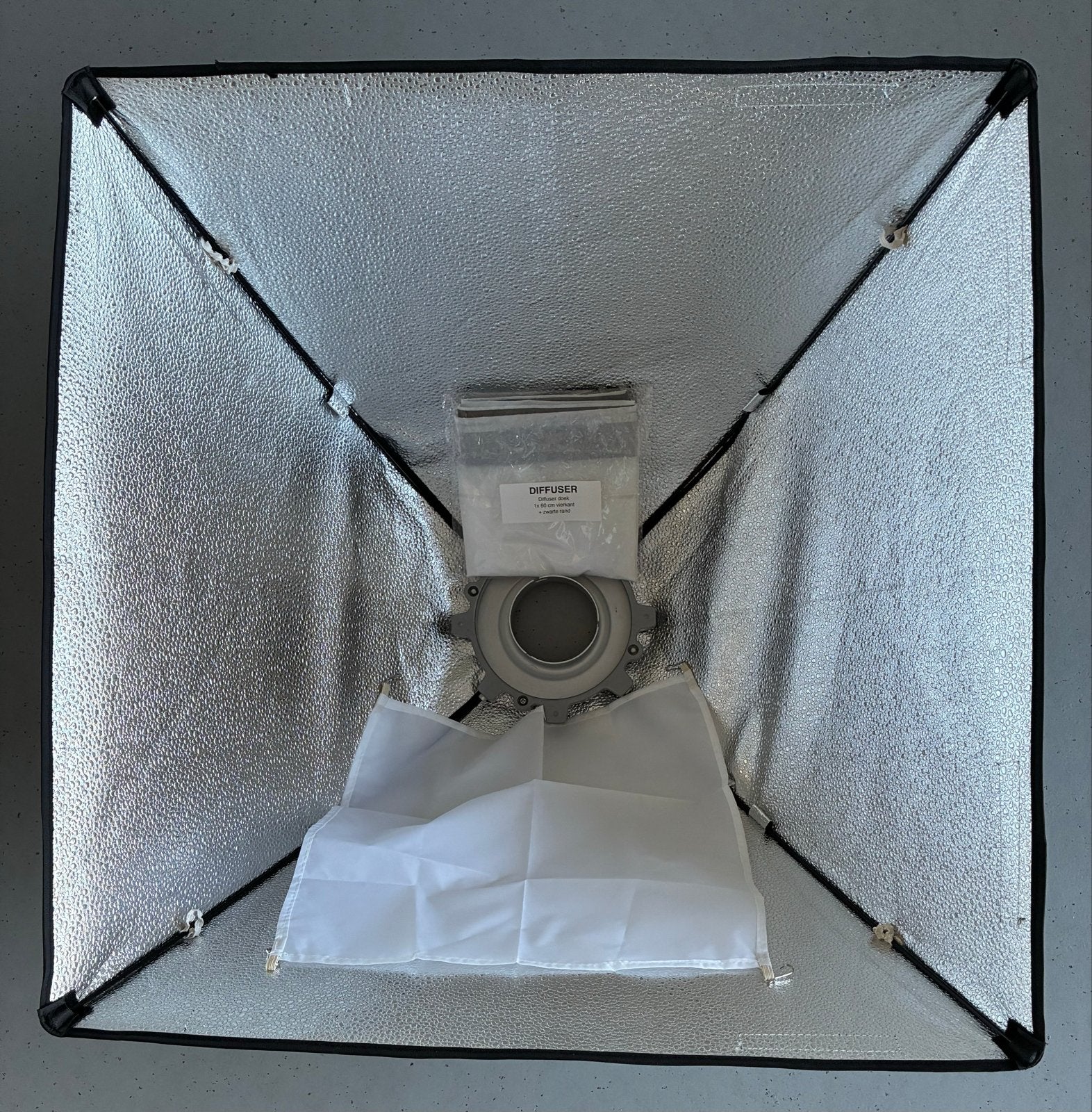 Softbox Vierkant 60x60 cm voor Studioflitser, Gebruikt, Overige typen, Ophalen of Verzenden, Overige merken