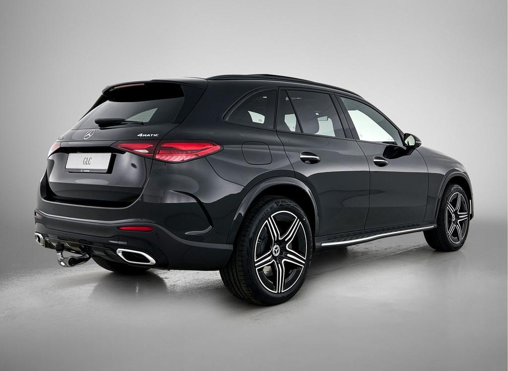 Mercedes-Benz GLC 300e 4MATIC Sport Edition | Premium pakket, Auto's, Mercedes-Benz, Automaat, Zwart, Plug-in hybride, 313 pk