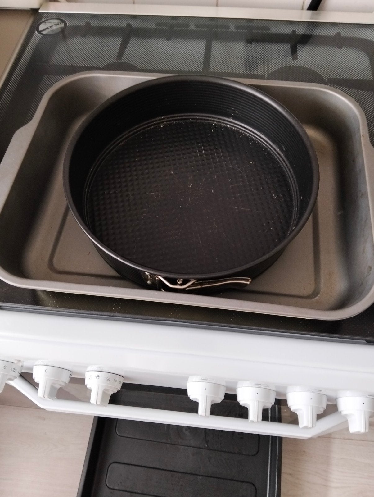 Gasfornuis met elektrische oven  Merk indesit, Ophalen, Indesit, Zo goed als nieuw, Oven met grill