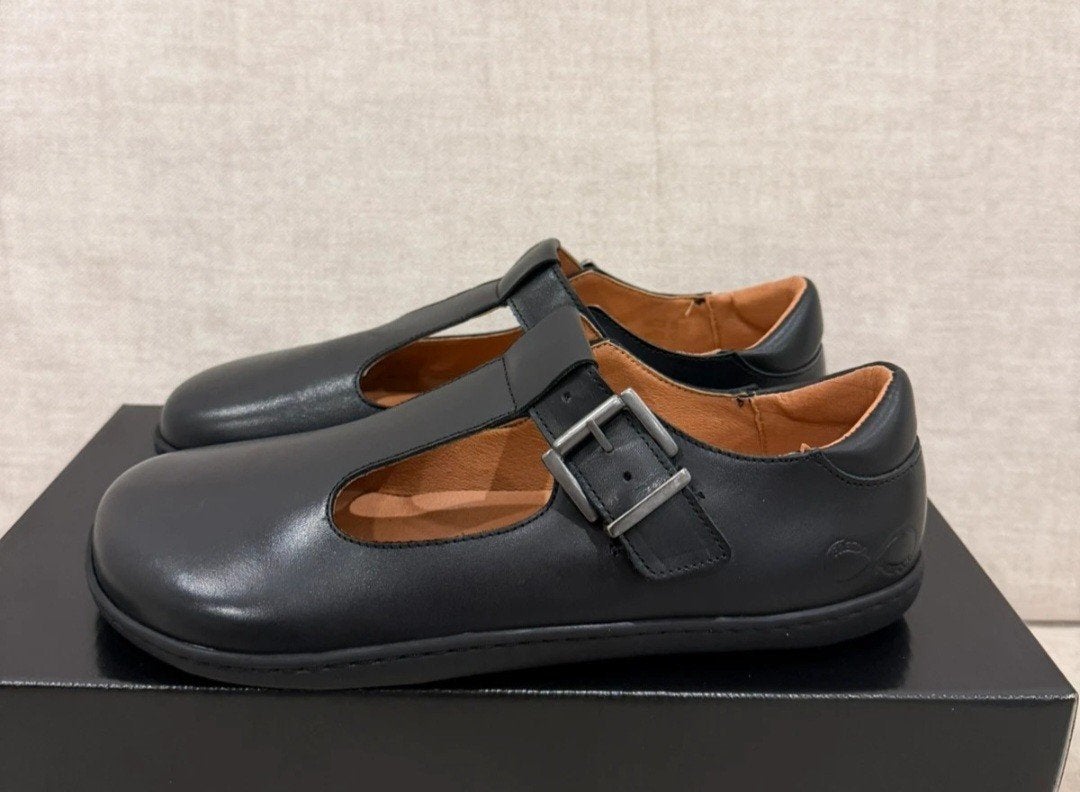 Barefoot maat 36, Ophalen of Verzenden, Zo goed als nieuw, Zwart, Sneakers of Gympen