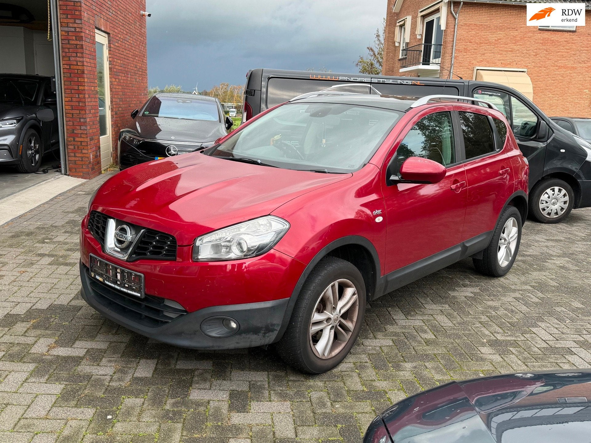 Nissan Qashqai 1.5 dCi Acenta | Export | Rechtsgestuurd | Po, Auto's, Gebruikt, Origineel Nederlands, Bedrijf, Qashqai